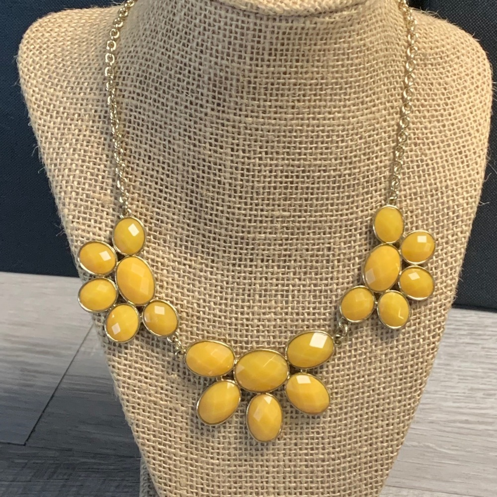 Charming Charlie Yellow Bib Statement Necklace Gold Tone Floral Resin Stones